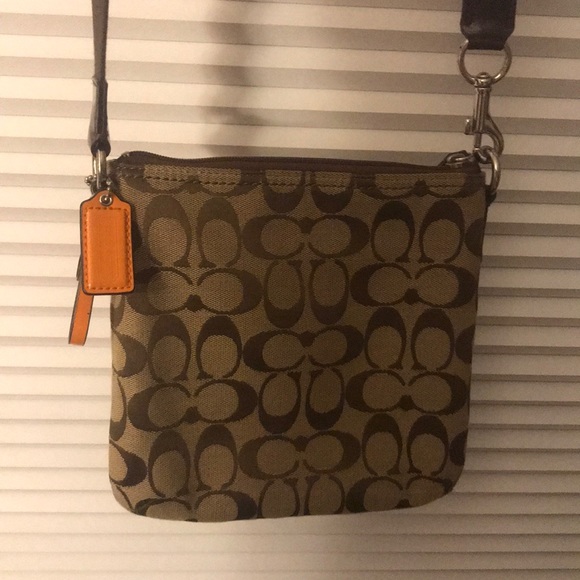 Authentic Coach Crossbody - Picture 3 of 7
